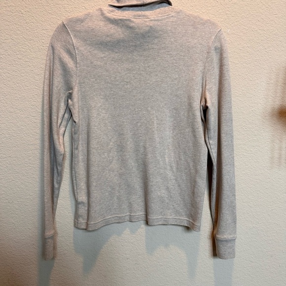 Gray Turtleneck Long Sleeve Top - Picture 2 of 5